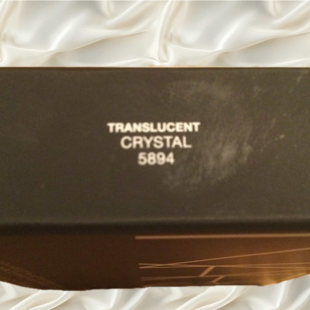 ❇️🧚♀️NARS Translucent Crystal Light Reflecting Setting Powder NWT - Picture 3 of 5